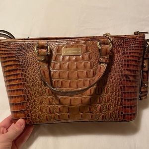 Brahman mini Asher NWT